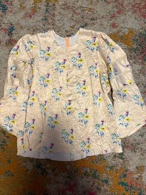 Crinkled floral blouse